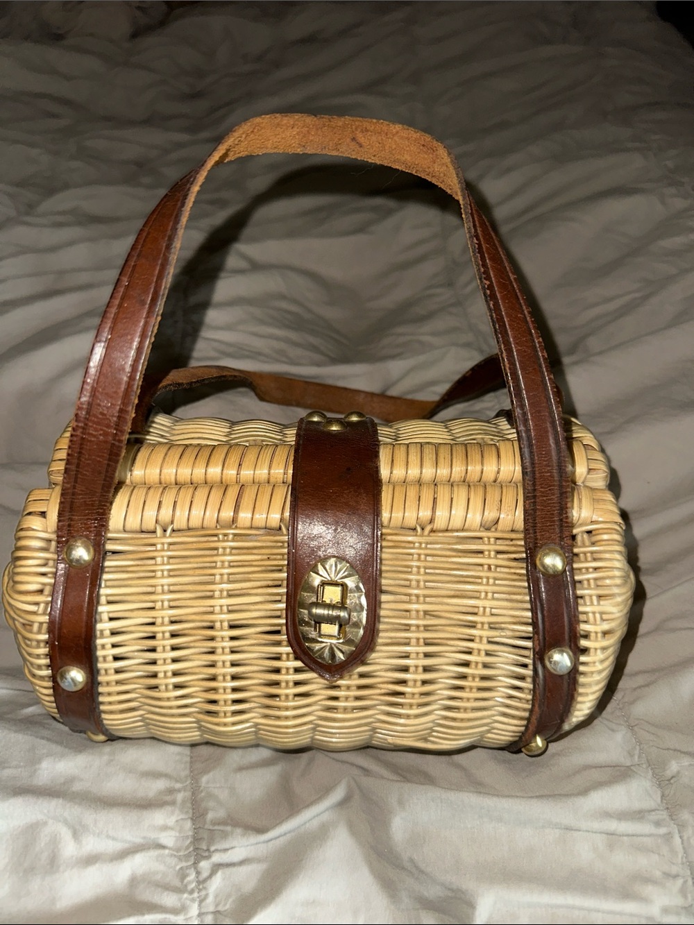 Vuntage straw purse. Satchel bag